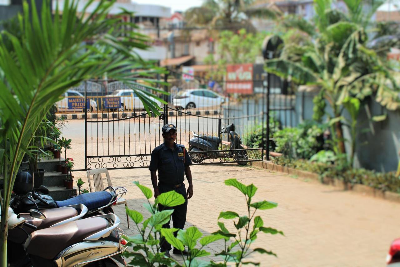 Hotel The Golden Sands Calangute Exterior foto